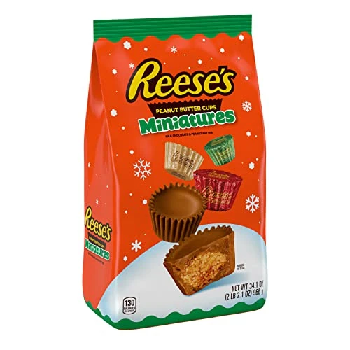41L6Lsf0SdL.jpg REESE'S Miniatures Milk Chocolate Peanut Butter Cups, Christmas Candy Bulk Bag, 34.1 oz - Image 1