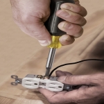 Klein Tools 32500 11-in-1 Screwdriver/Nut Driver Set, 8 Bits (Phillips, Slotted, Torx, Square), 3 Nut Driver Sizes, Cushion Grip Handle - Image 2
